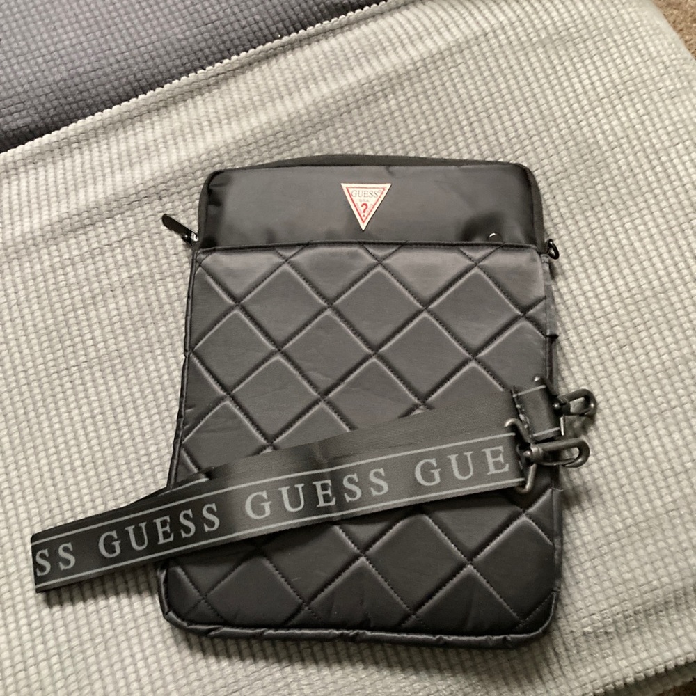Guess laptop bag